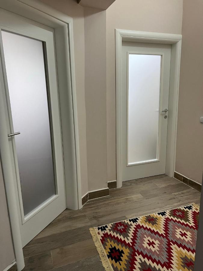 Ani Apartament Durres Bagian luar foto