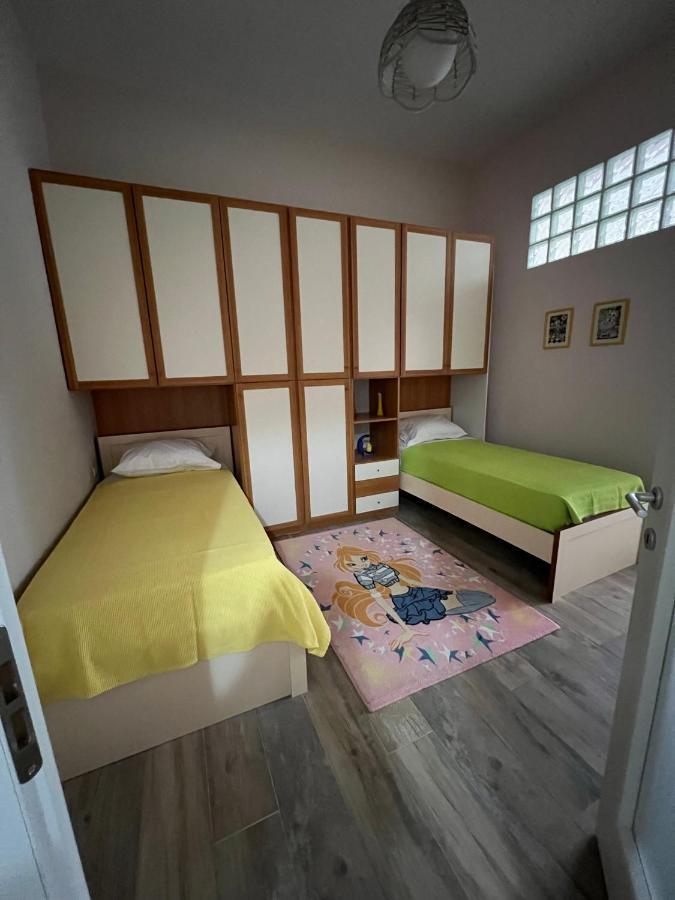 Ani Apartament Durres Bagian luar foto
